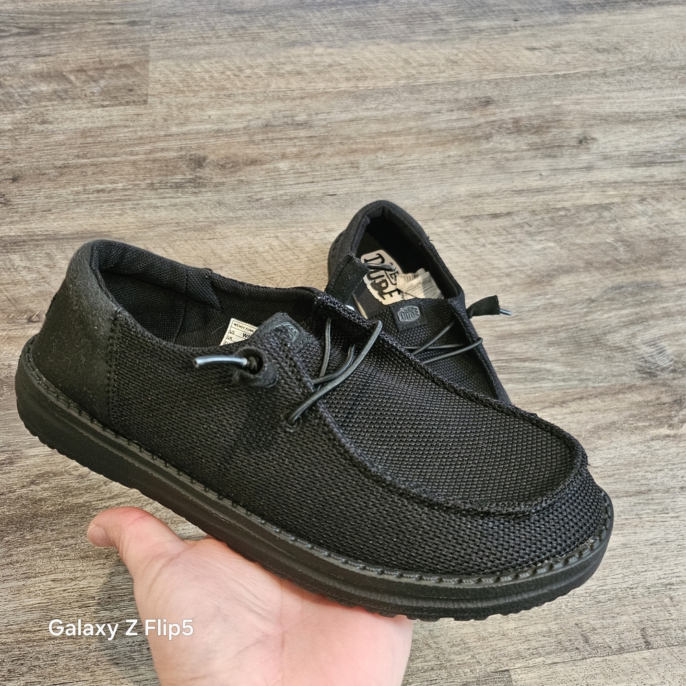 Hey Dude Wendy Funk Mono

Black Casual Lace-Up Shoes